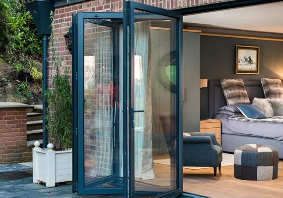 ALumiGlaze Doors